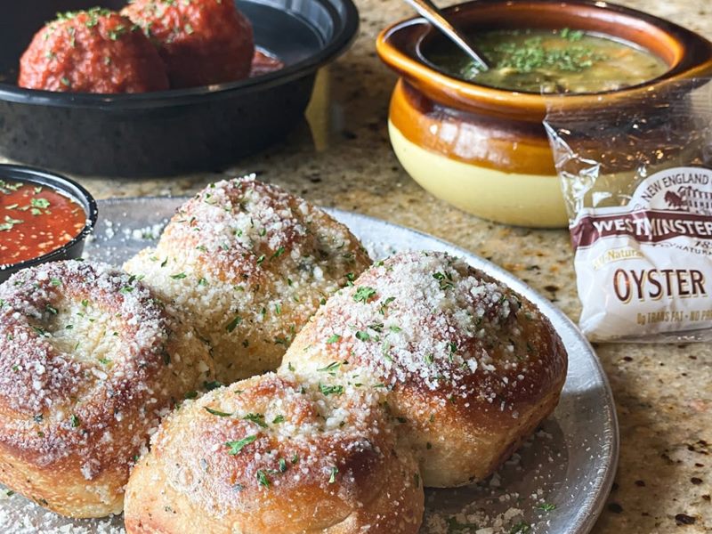 NYPD Pizza Hunters Creek food